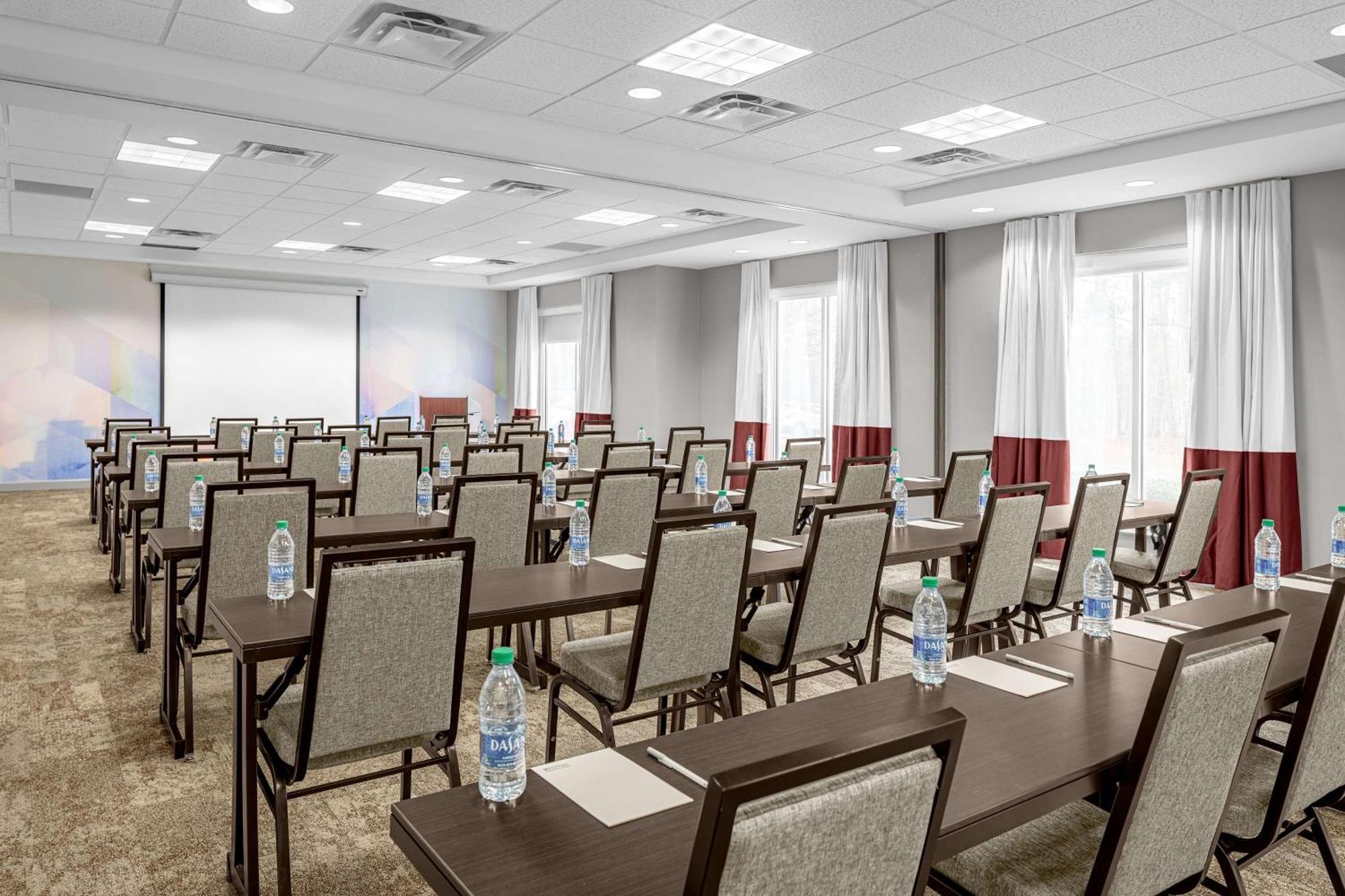 Hilton Garden Inn Raleigh Durham Airport Morrisville Extérieur photo